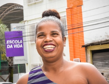 Eliane de Souza dos Santos foi atendida pela Escola da Vida