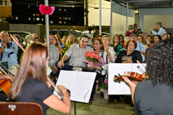 M Es S O Homenageadas Na Biblioteca Municipal Sarau Po Tico