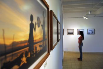 Exposição Fotografica Caieiras Ilha de Luz e Cores no Museu do Pescador na Ilha das Caieiras