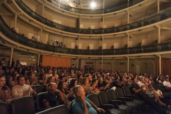 Teatro Carlos Gomes - Homenagem as mulheres