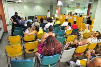 Movimentação na Casa do Cidadão para produção de documentos pessoais