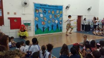 projeto "Sim salabim, brincando eu aprendo sim