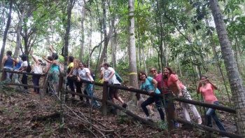 Grupo de alunos do SOE da Pedra da Cebola visita Parque da Vale