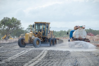 Obras na Avenida Adalberto Simão Nader no novo Aeroporto