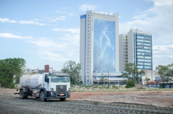 Obras na Avenida Adalberto Simão Nader no novo Aeroporto