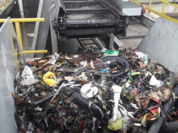 Lixo nas estações de bombeamento