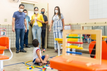 Prefeito realiza visita técnica no CMEI Sinclair Phillips