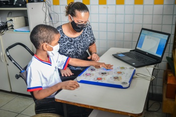 Plataforma TIX Letramento que será adquirida para os estudantes da Educação Especial, dentro do Plano Vitória