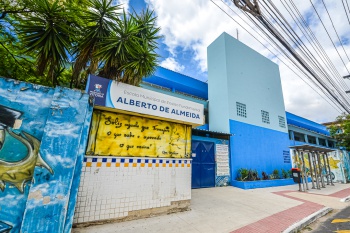 EMEF Alberto de Almeida - Fachada