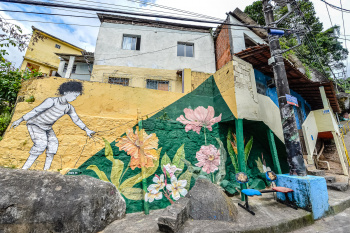 Entrega da Pintura do Projeto Arte É Nossa na Piedade e Moscoso