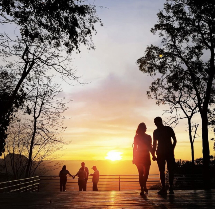 Pôr do sol no mirante Mochuara