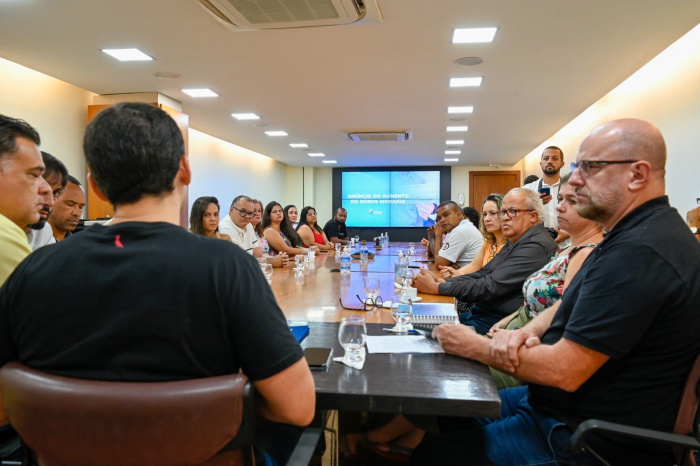 Prefeito anuncia aumento do Bônus Moradia