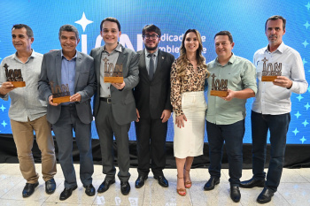 Entrega do Prêmio IAN Indicador do Ambiente de Negócios