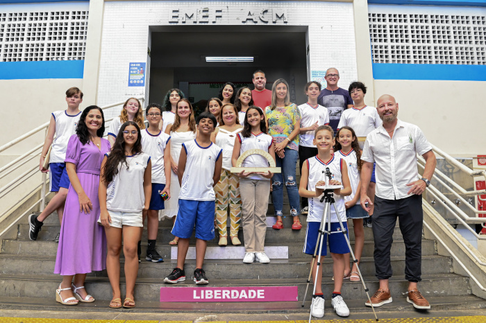Alunos vencedores da Olimpíada Brasileira de Matemática