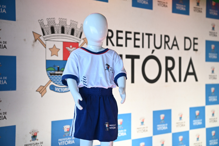 Entrega de Uniformes CEMEI