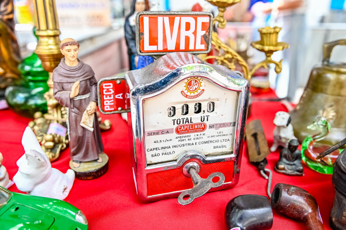 Feira de Antiguidade da Rua da Lama em Jardim da Penha