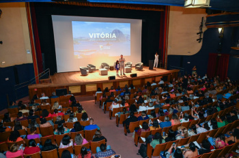 Aula inaugural do projeto Educar para Vitória