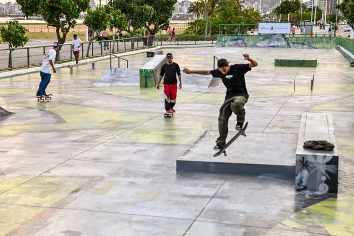 Inauguração da pista de skate da Praia de Camburi