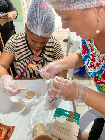 Acolhidas do Abrigo 3 participam de oficina de culinária