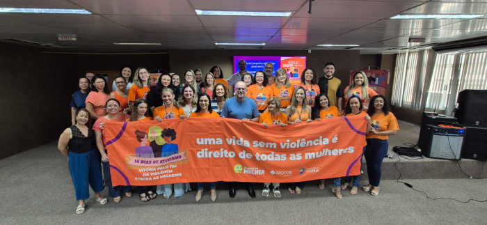 Vitória dá início aos 16 Dias de Ativismo com chamado coletivo pelo fim da violência contra as mulhe