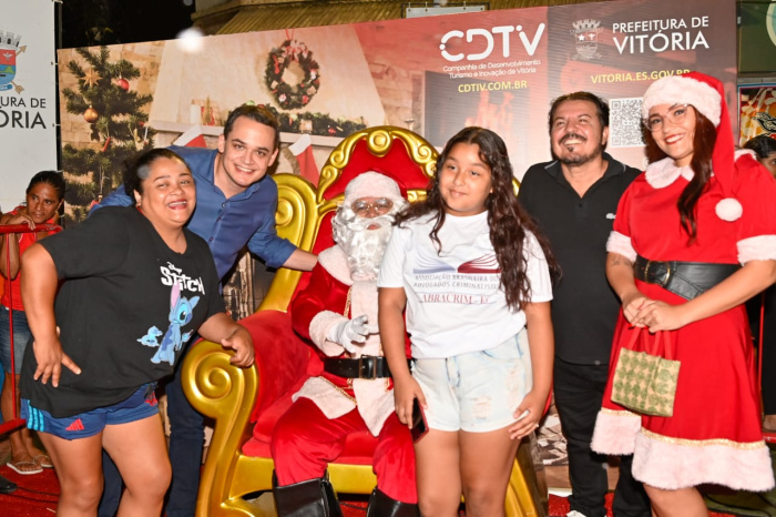 Abertura do Natal de Encantos no bairro Da Penha