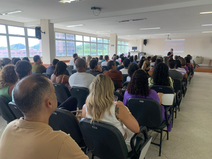 Auditório da ETSUS recebe gestores da Semus para reunião de planejamento estratégico