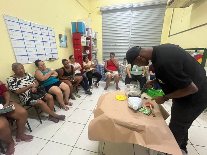Restaurante Popular de Vitória tem roda de conversa sobre alimentação saudável
