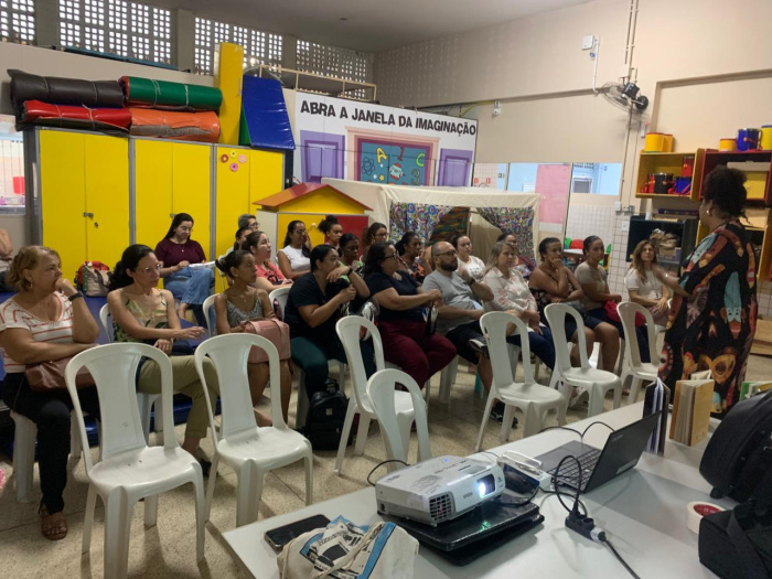 CMEI do bairro Mário Cypreste realiza ação da cultura afro-indígena