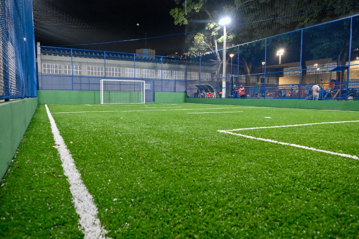 Inauguração do Novo Campo de grama sintética no bairro Mário Cypreste
