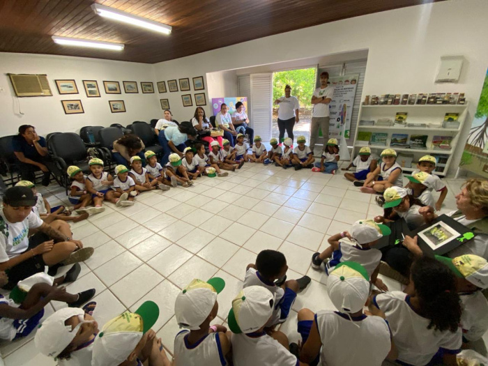 Centro de Educação Mata da Praia leva educação ambiental a escolas de Vitória
