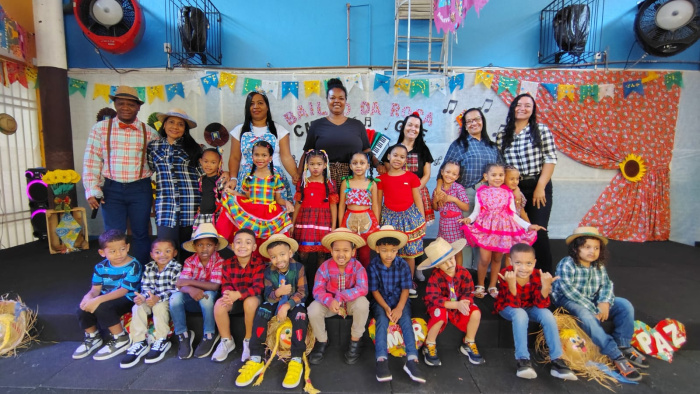 Bailão da Roça no Cmei Georgina Trindade Faria