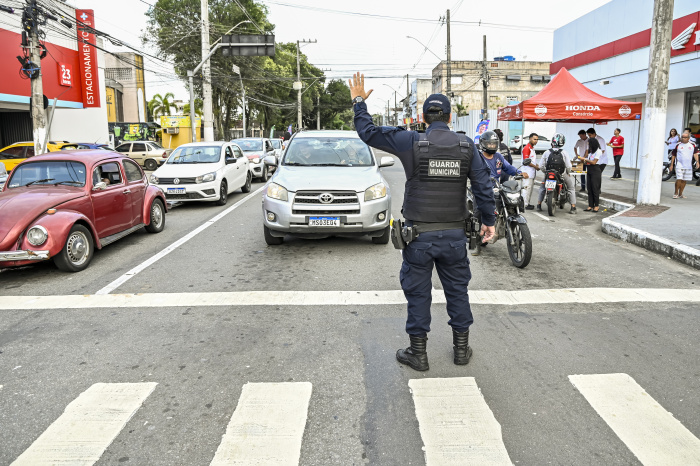 Guarda em atenção ao Trânsito - Ação Semana Nacional do Trânsito