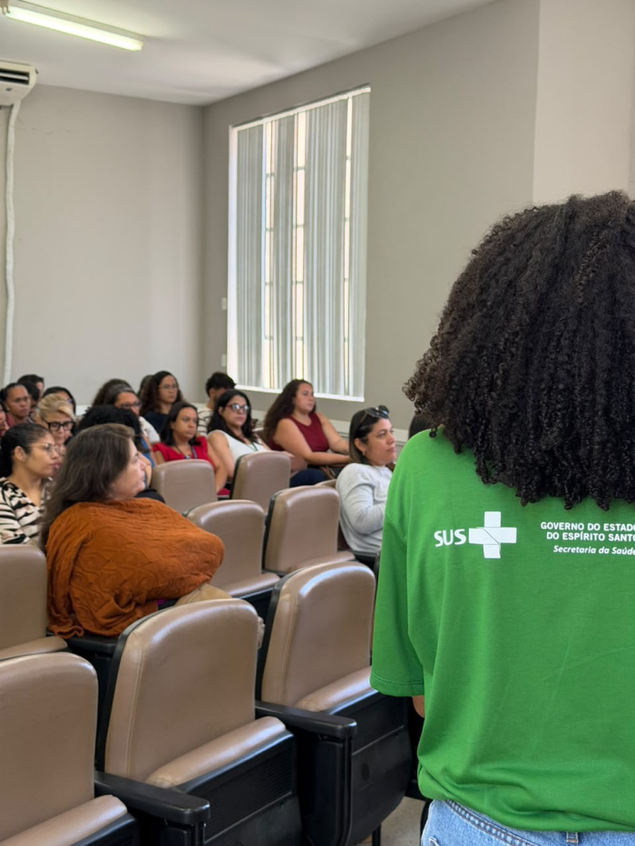 Semas promove palestra sobre os desafios enfrentados por pessoas no acesso aos serviços público